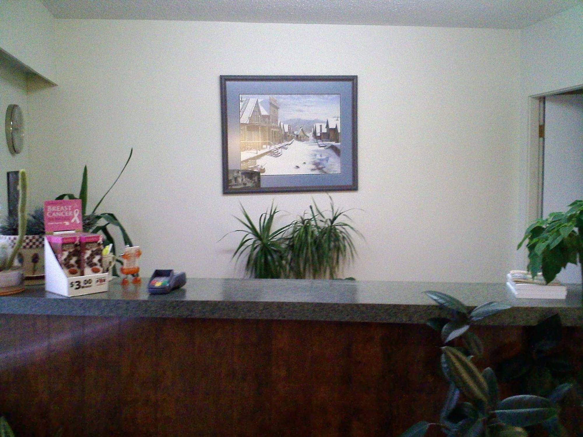 Caravan Inn Quesnel Εξωτερικό φωτογραφία